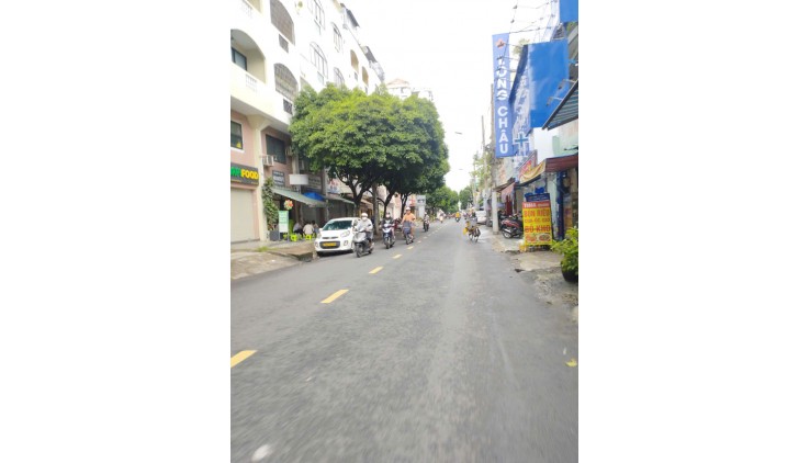 Ngộp khu Thiên Phước - 64m2  - HXH ngủ trong nhà - 2 tầng